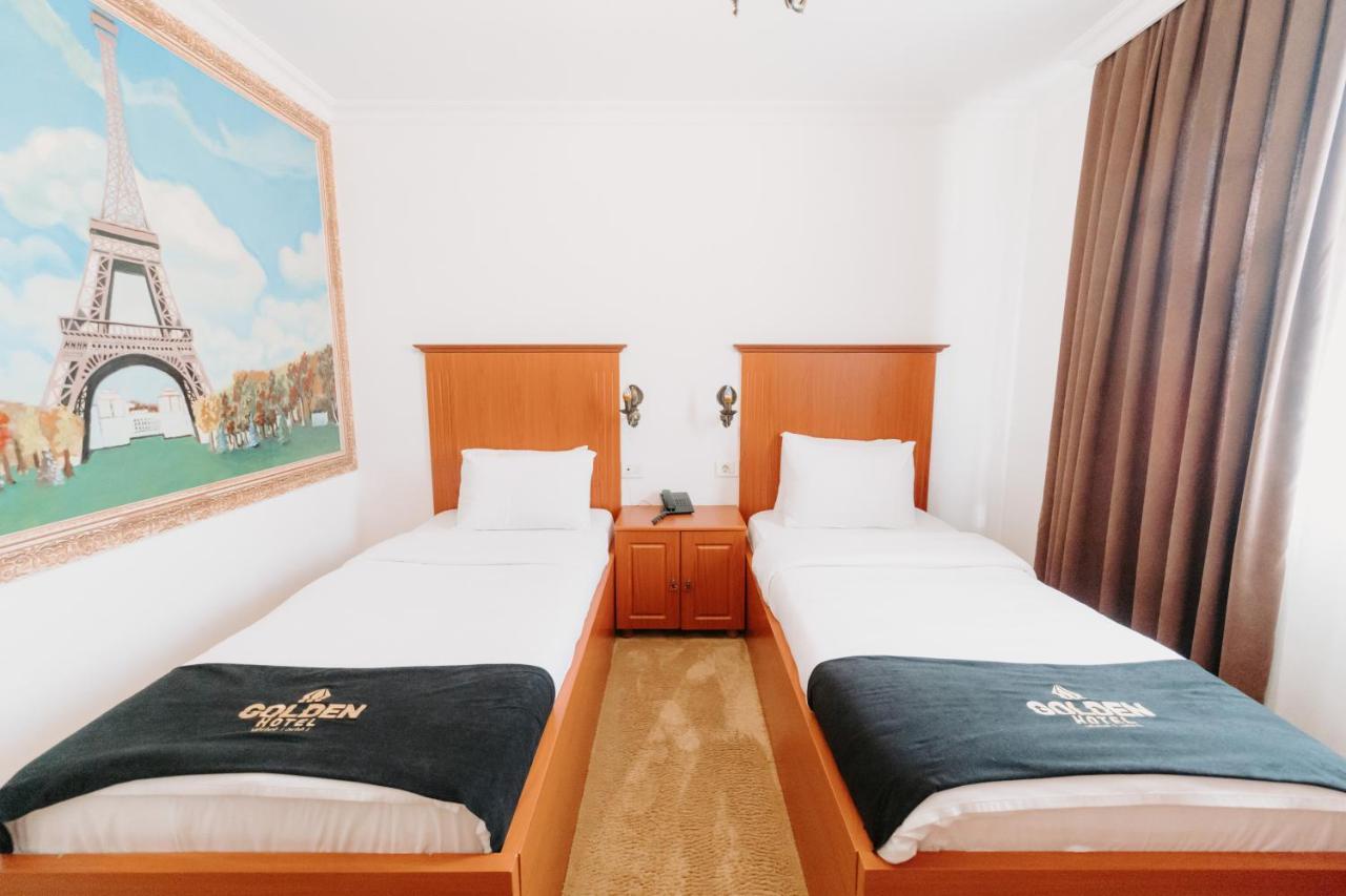 Golden Hotel Priştine Dış mekan fotoğraf