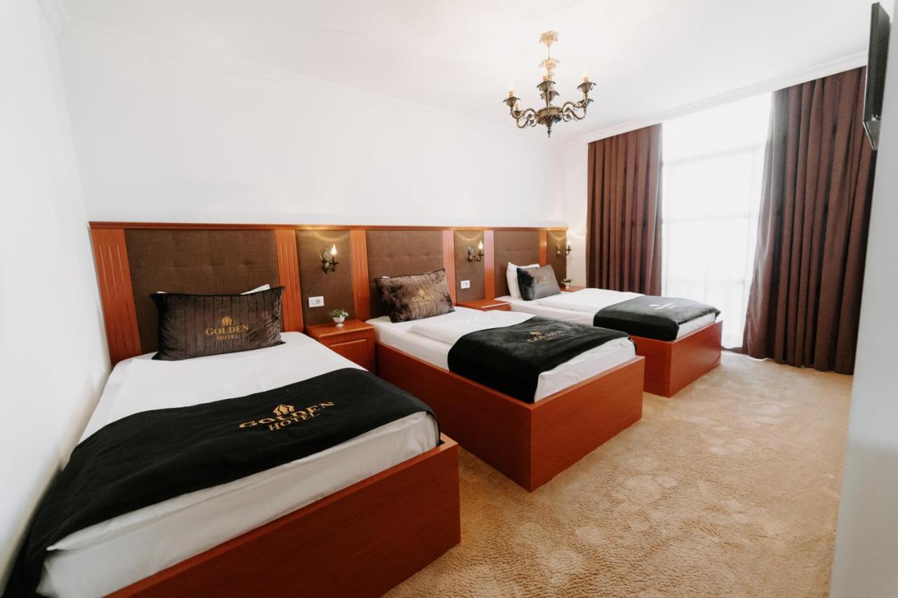 Golden Hotel Priştine Dış mekan fotoğraf