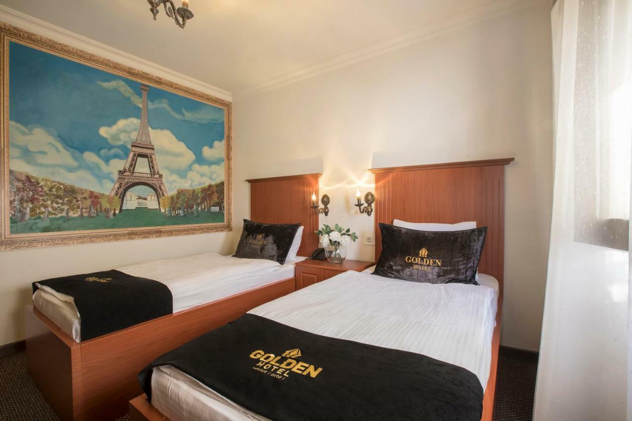 Golden Hotel Priştine Dış mekan fotoğraf